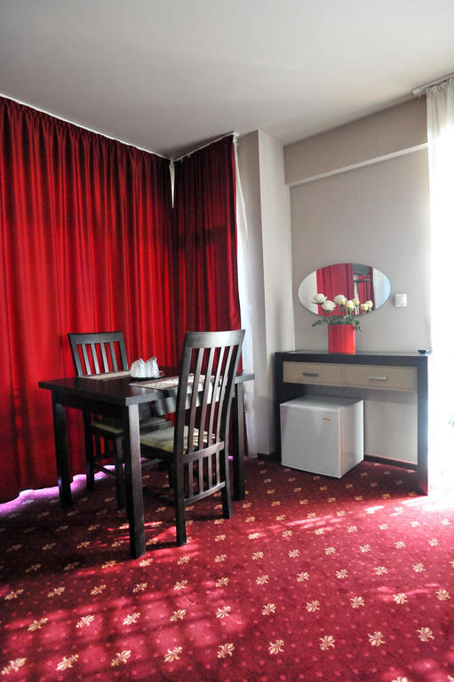 Pensiunea Novis Iasi Camera foto