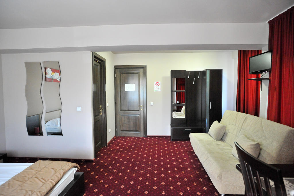 Pensiunea Novis Iasi Camera foto